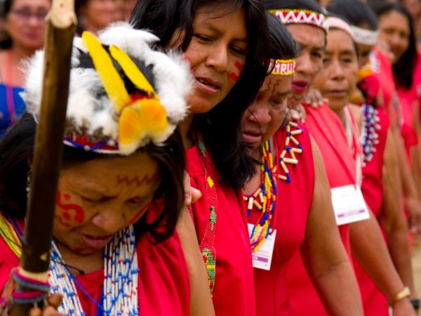 Mujeres indigenas